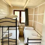 Camping Monja Village