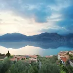 Monja Village Camping Brenzone sul Garda
