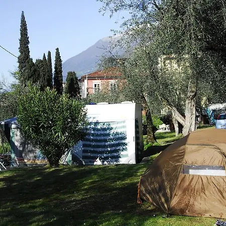 Monja Village Κάμπινγκ