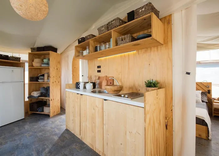 Kamp alanı Monja Village Brenzone sul Garda