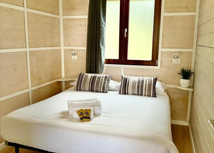 Κάμπινγκ Monja Village Brenzone sul Garda