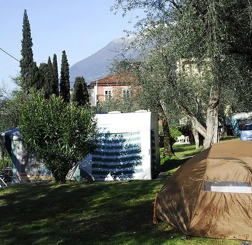 Monja Village Κάμπινγκ