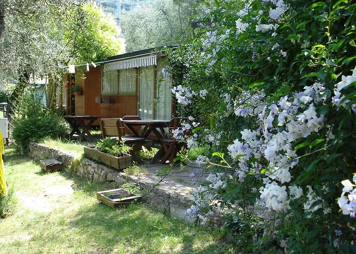 Monja Village Kamp alanı