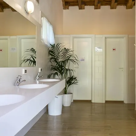 Monja Village ברנצונה סול גארדה