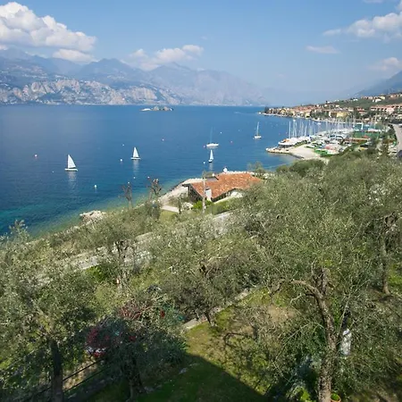 אתר קמפינג Monja Village *