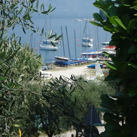 Monja Village ברנצונה סול גארדה